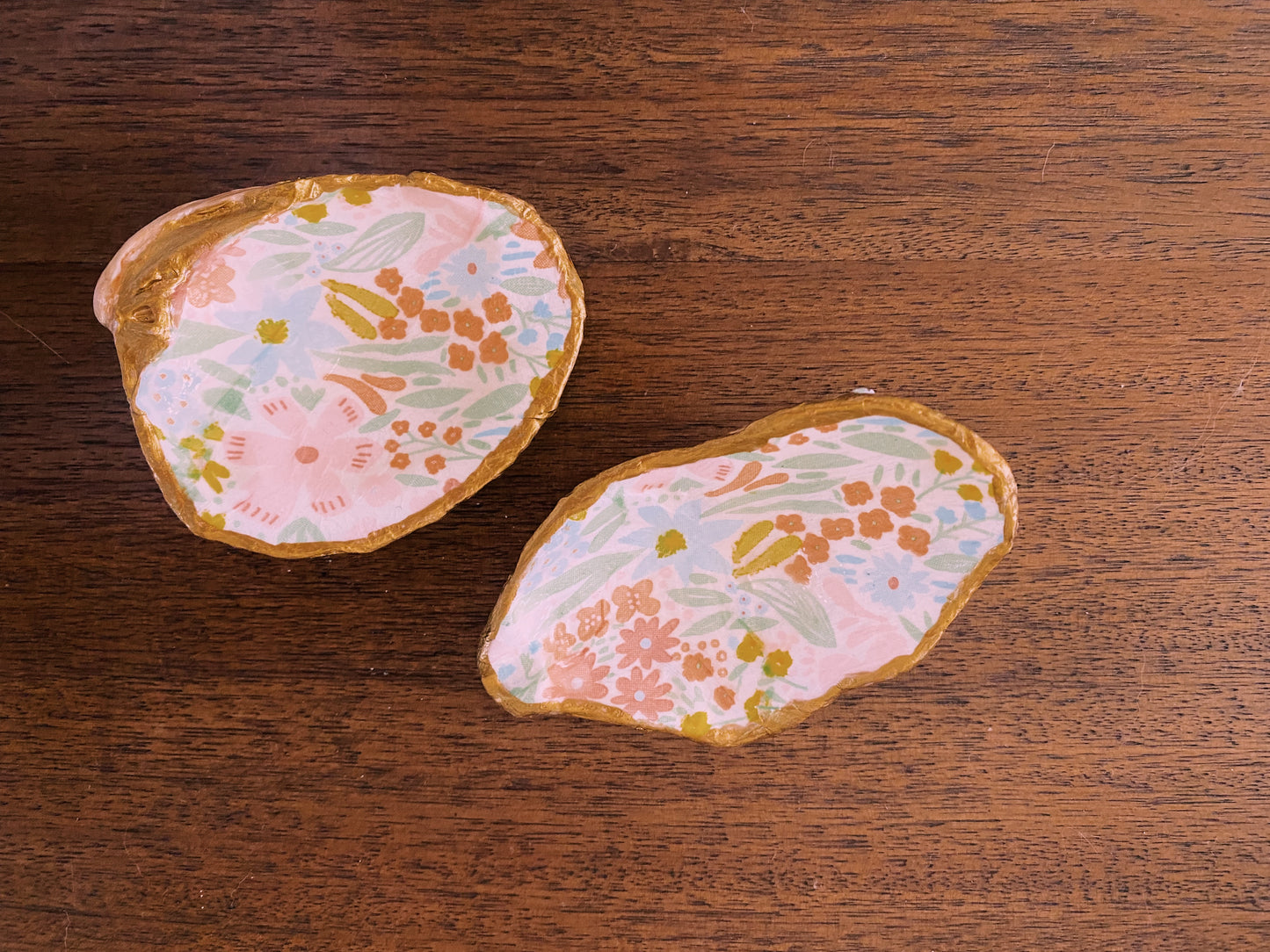 Medium Pastel Floral Dish